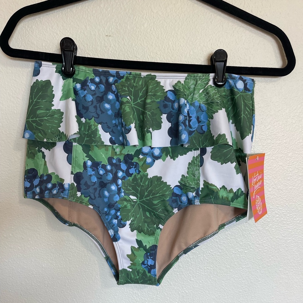 Kortni Jeane Grapevine Peplum Bottoms | Size Medium